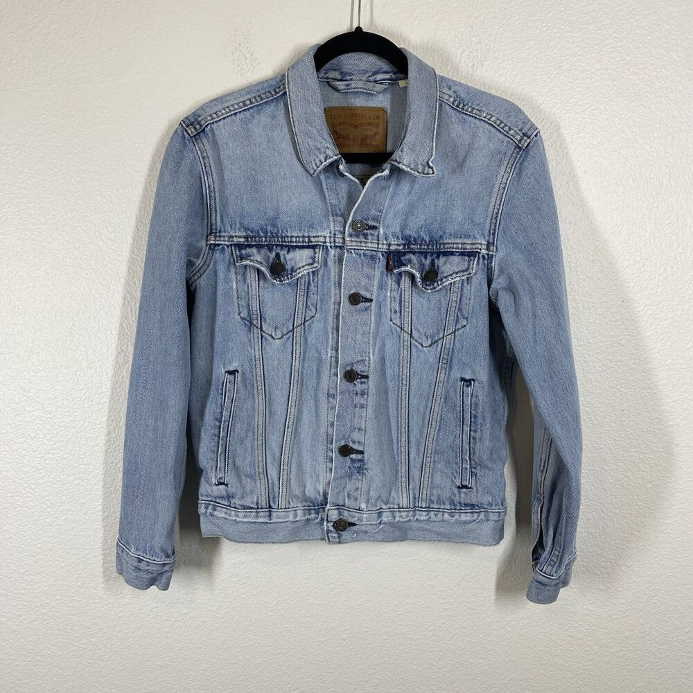 Levis Denim Trucker Jean Jacket Womens Small S Distressed Friends Style Faded